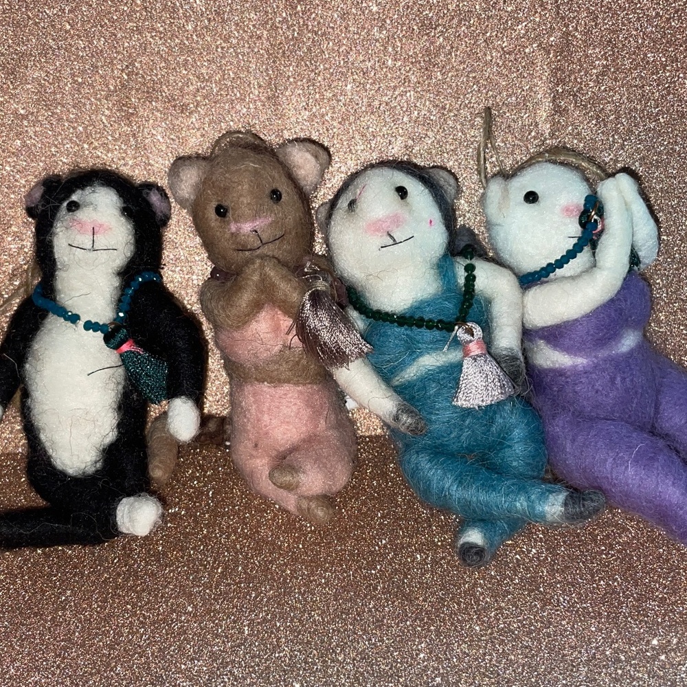 Urban Outfitters Roost Yoga Cats Ornament Set x 6